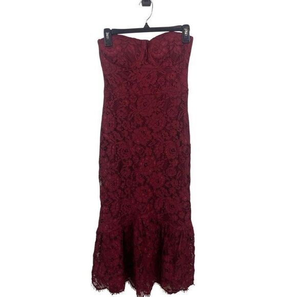 NWT Lulu's Divine Nights Burgundy Lace Strapless Midi Mermaid Dress Size M - Picture 2 of 10